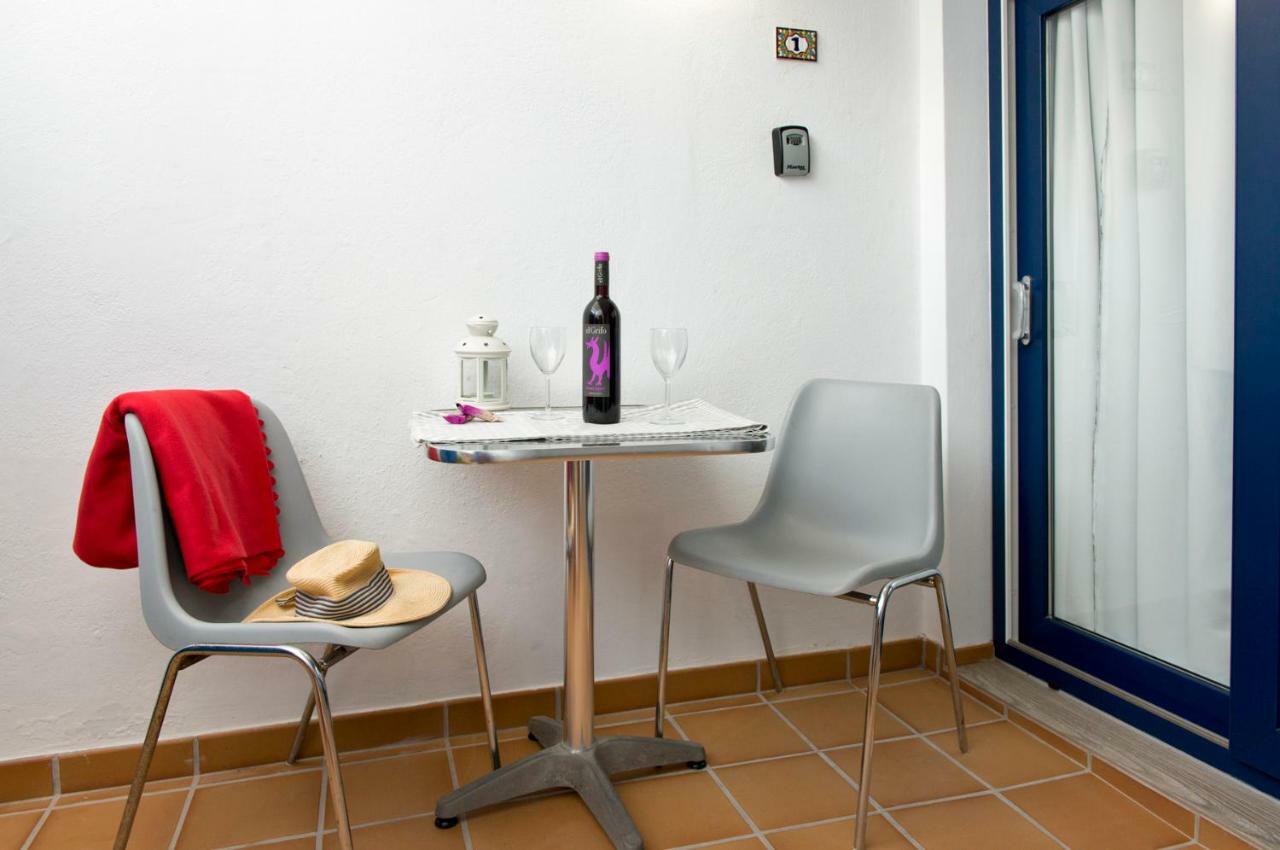 Famara. Marea Lägenhet Exteriör bild